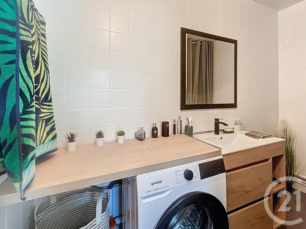 location Appartement - 1 pièce(s) - 32 m² Varennes-sur-Allier (03150)