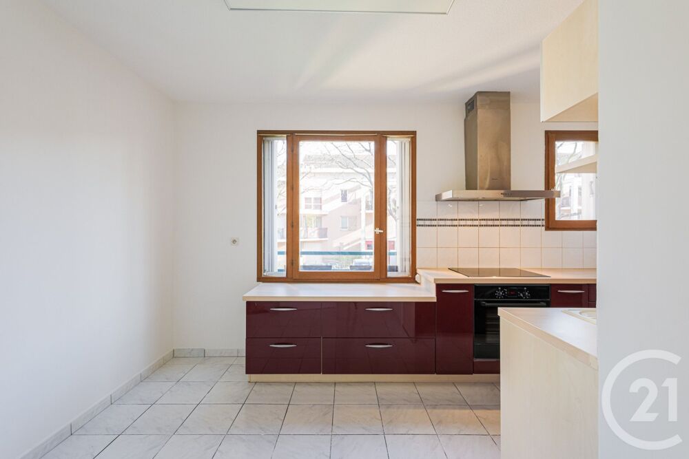 vente Appartement - 4 pièce(s) - 101 m² Eybens (38320)