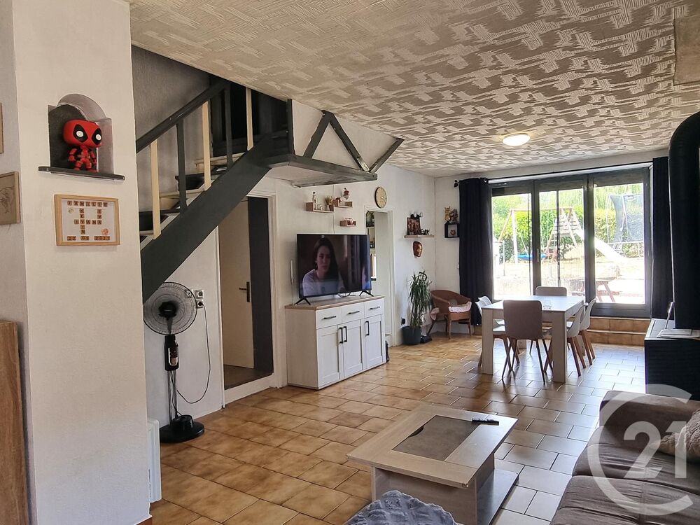 Maison située en plein c½ur de LA CELLE SUR LOIRE (58 - ....
