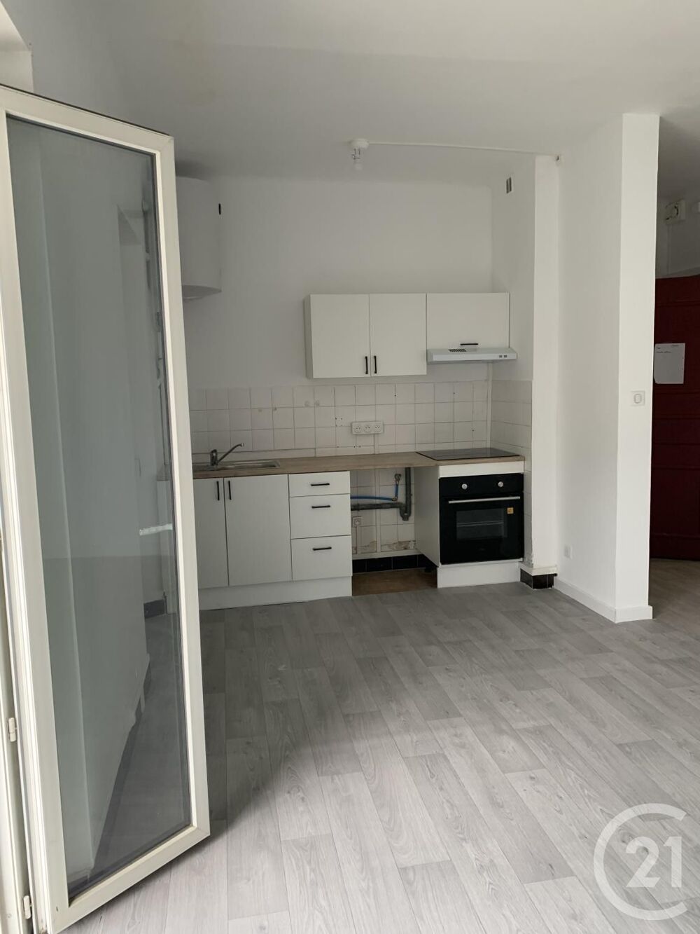 location Appartement - 2 pièce(s) - 40 m² Bagnols-sur-Cèze (30200)
