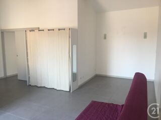  Appartement à louer 1 pièce 38 m²