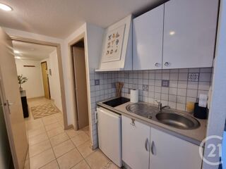  Appartement à louer 1 pièce 27 m²