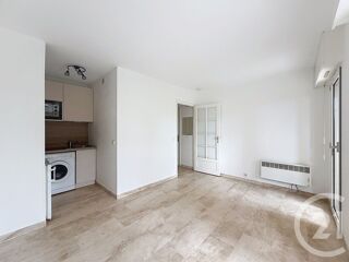  Appartement à louer 1 pièce 19 m²