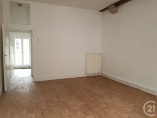  Appartement à louer 2 pièces 59 m²