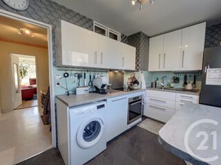  Appartement � vendre 4 pi�ces 79 m�