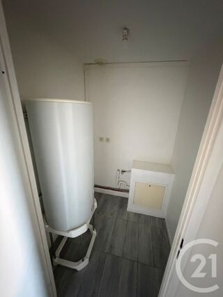  Appartement à louer 3 pièces 64 m²