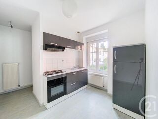  Appartement à louer 3 pièces 60 m²