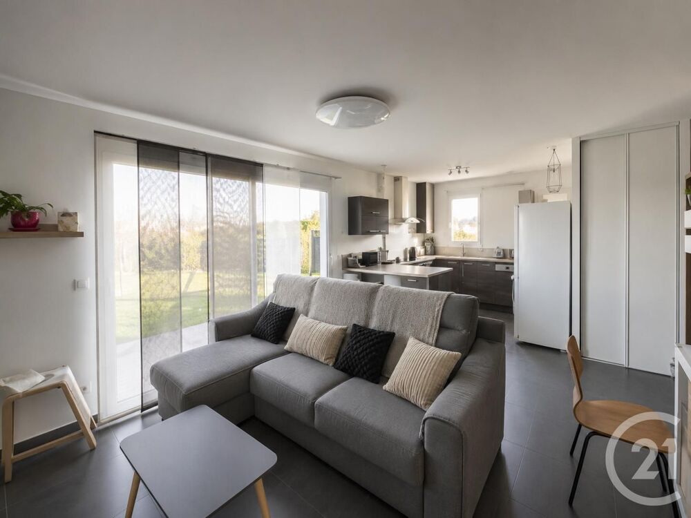vente Maison - 6 pièce(s) - 146 m² La Tour-du-Crieu (09100)