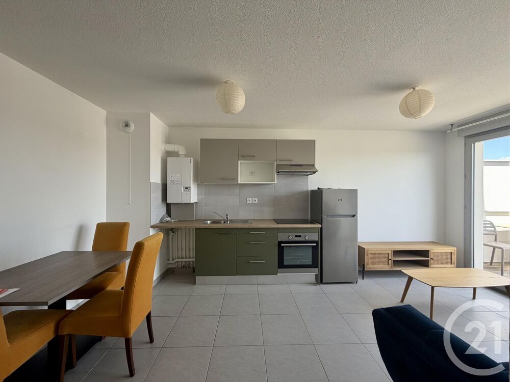 CENTURY 21 LAPEROUSE - Découvrez cet élégant appartement....