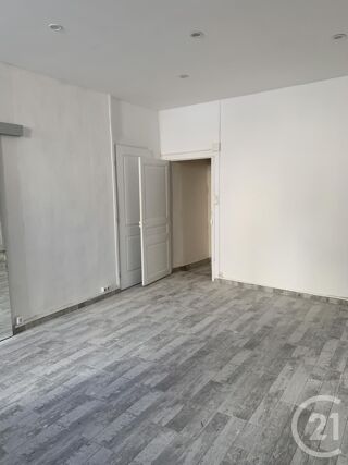  Maison à louer 3 pièces 61 m²