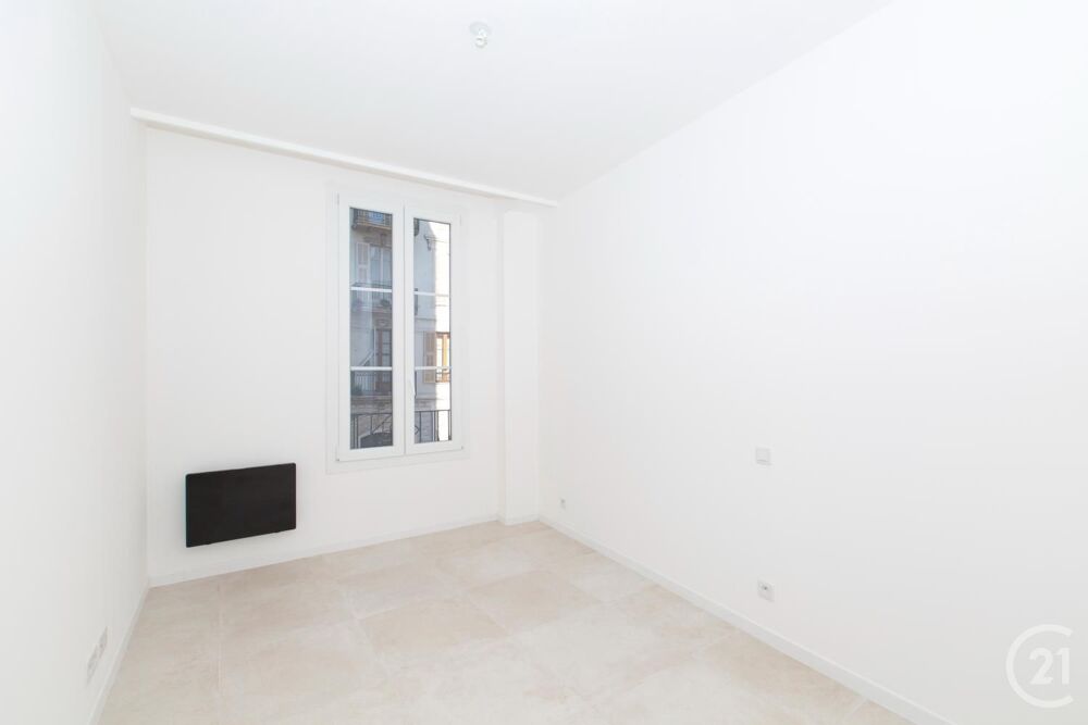 NICE RIQUIER Très beau 2 pièces de 44.08 m² loi carr....