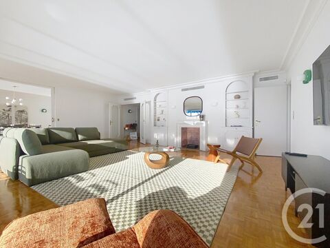  Appartement � louer 6 pi�ces 212 m�