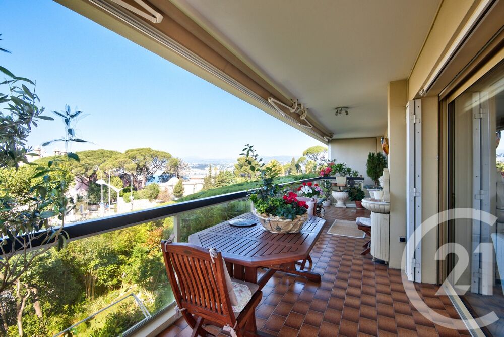 vente Appartement - 4 pièce(s) - 96 m² Nice (06300)