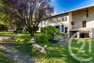  Maison  vendre 15 + pices 480 m