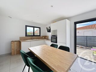  Maison à louer 4 pièces 97 m²