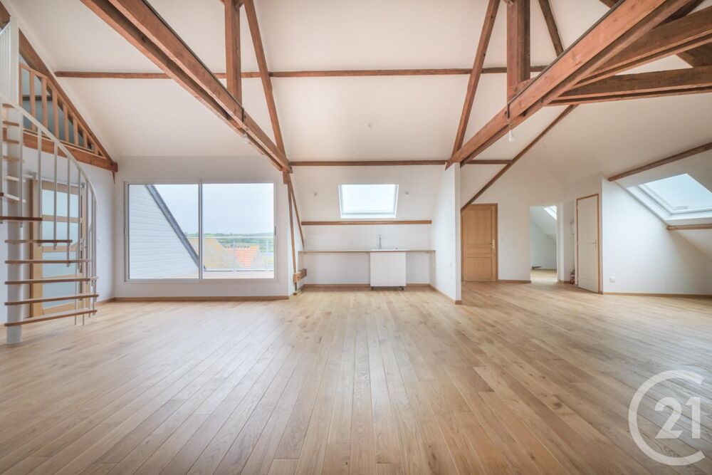 Magnifique appartement entièrement refait à neuf, situé ....