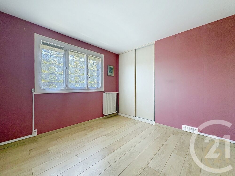 vente Appartement - 2 pièce(s) - 46 m² Moret-sur-Loing (77250)