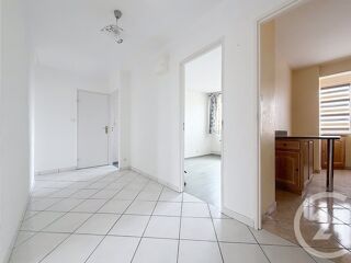  Appartement � louer 4 pi�ces 71 m�