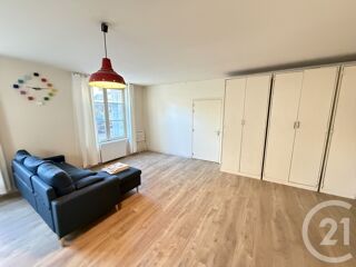  Appartement à louer 3 pièces 64 m²