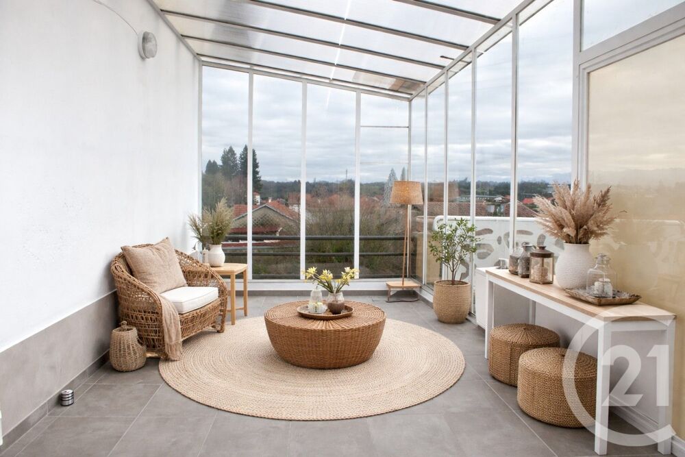 location Appartement - 3 pièce(s) - 79 m² Lannemezan (65300)