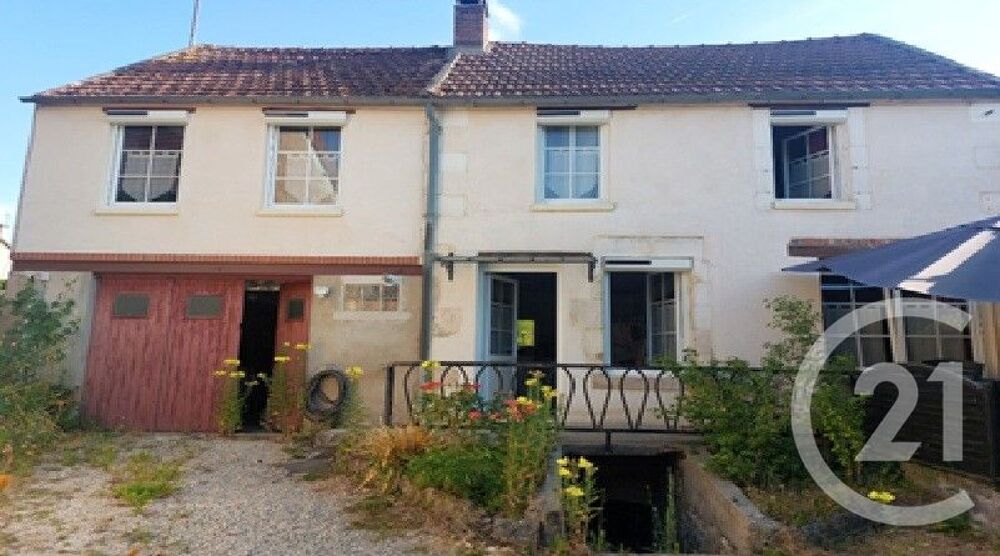 Maison 3 pièces 95 m² · à Crain · 95 m² · 84 000 €
