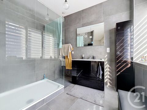  Appartement à vendre 7 pièces 328 m²