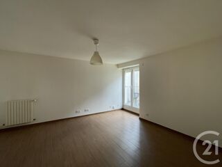  Maison à louer 3 pièces 63 m²