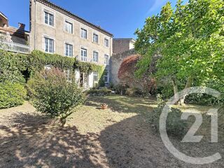  Maison à vendre 12 pièces 585 m²