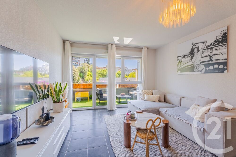 vente Appartement - 3 pièce(s) - 76 m² Nice (06200)