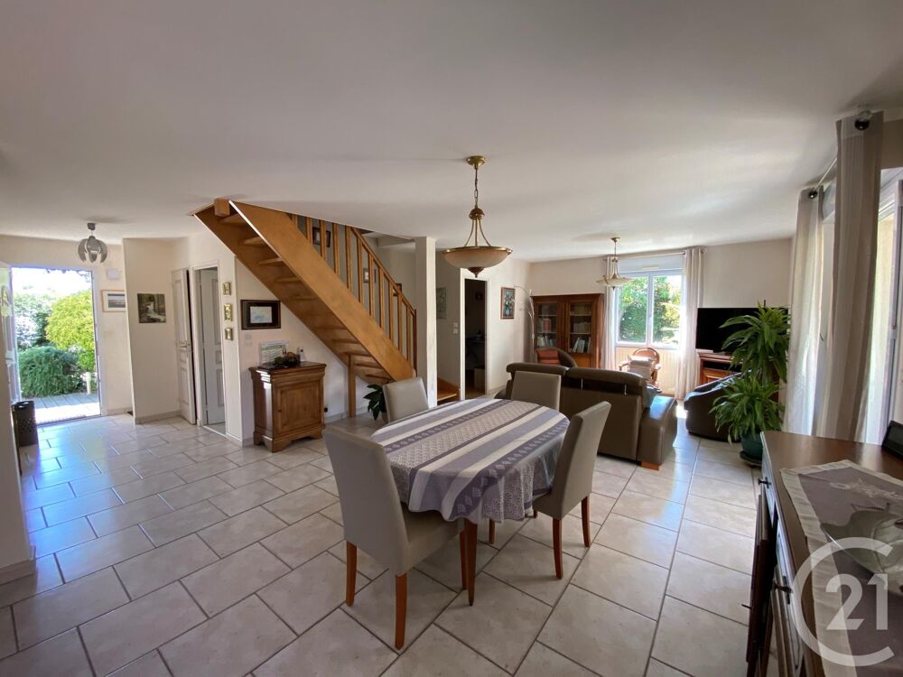 vente Maison - 7 pièce(s) - 142 m² Courseulles-sur-Mer (14470)