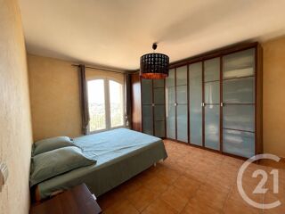  Maison à vendre 10 pièces 225 m²