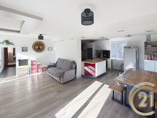  Maison à vendre 5 pièces 213 m²
