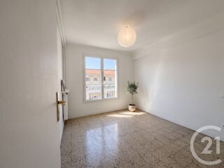 Appartement à louer 3 pièces 58 m²