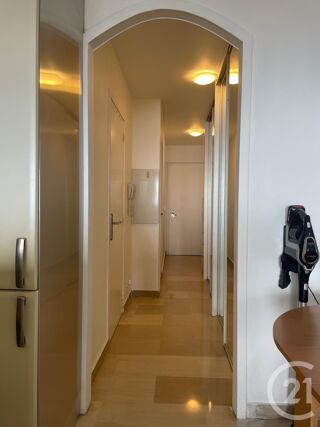 Appartement � louer 2 pi�ces 36 m� Cap d ail