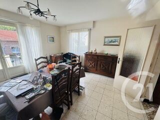 vente Maison - 5 pièce(s) - 123 m² Montdidier (80500)