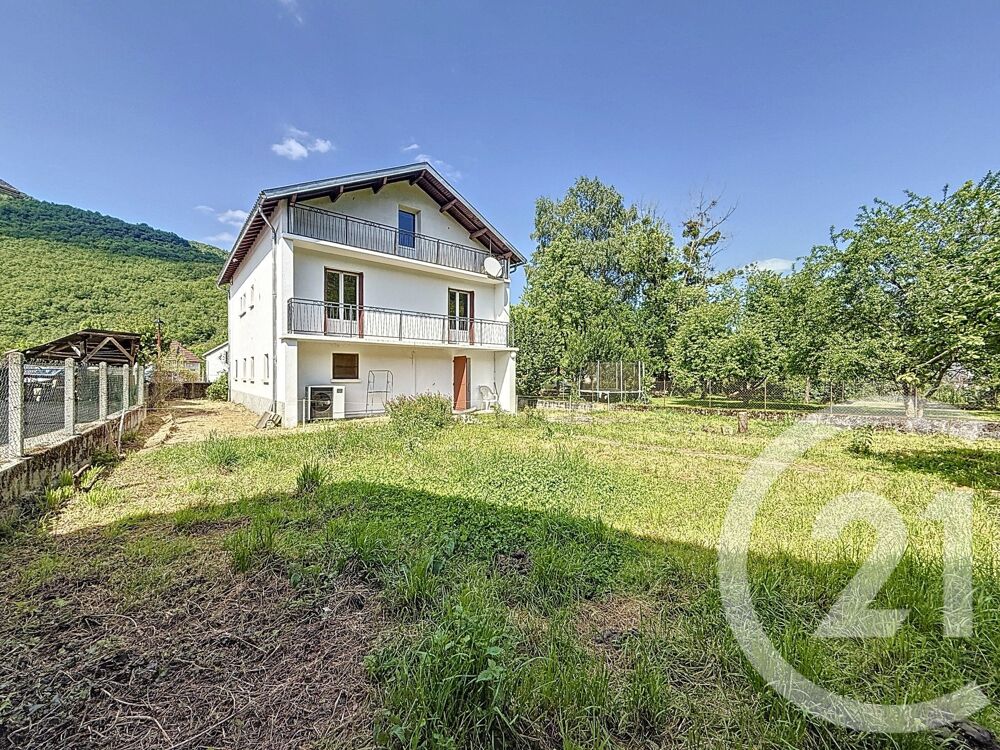 vente Maison - 6 pièce(s) - 259 m² Engomer (09800)