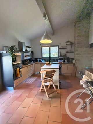  Maison à louer 4 pièces 178 m²