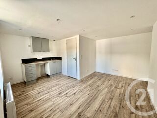  Appartement à louer 2 pièces 35 m²