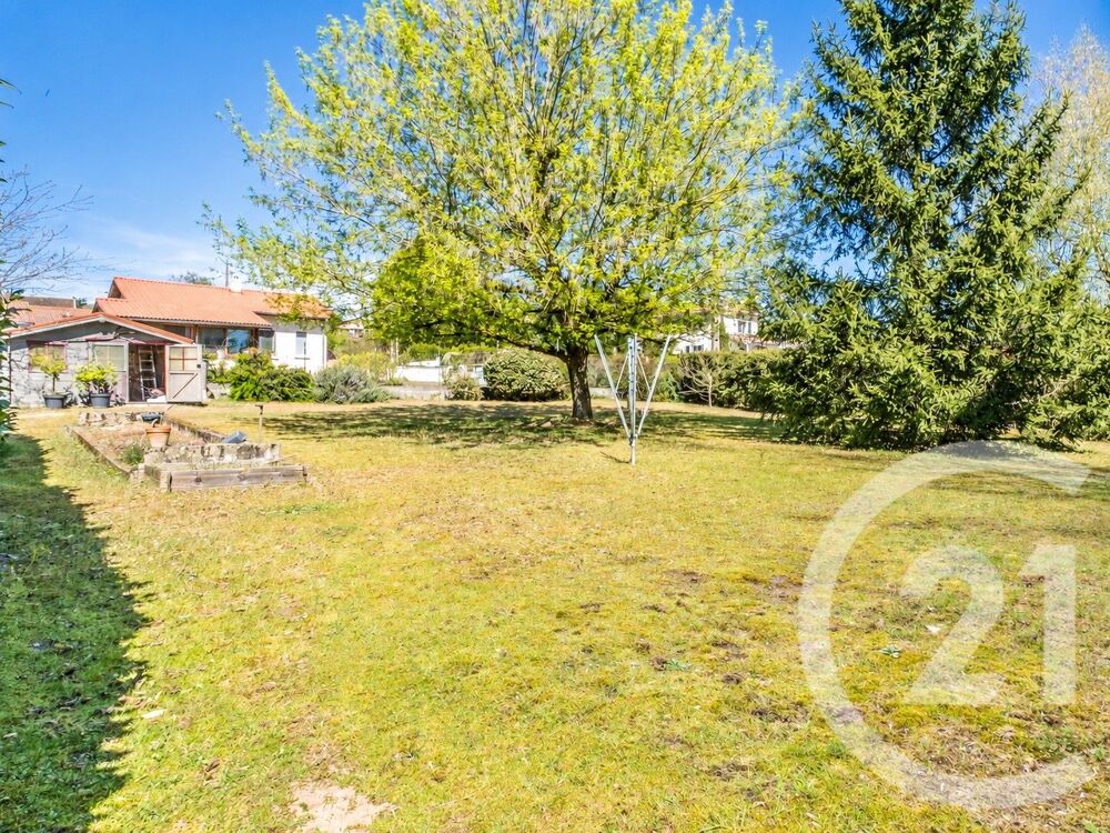 vente Terrain - 1085 m² Montmerle-sur-Saône (01090)