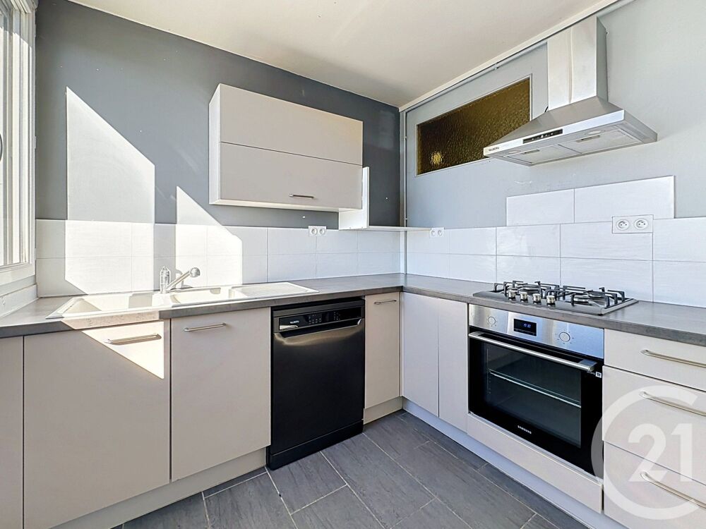 location Appartement - 3 pièce(s) - 64 m² Vénissieux (69200)
