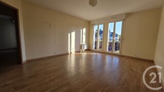  Appartement à louer 3 pièces 69 m²