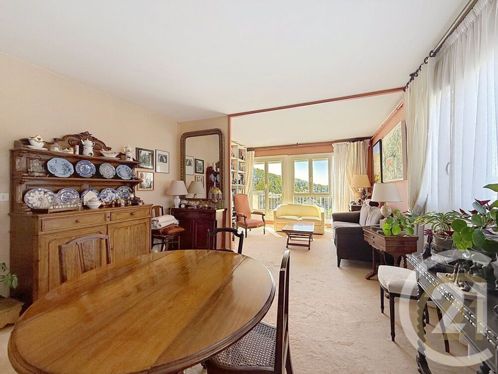 Dans votre agence immobilière CENTURY 21 Bruno Ferrand d....