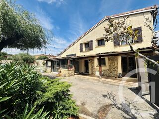  Maison � vendre 6 pi�ces 220 m�