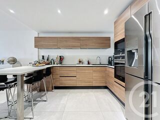  Appartement � vendre 3 pi�ces 72 m�