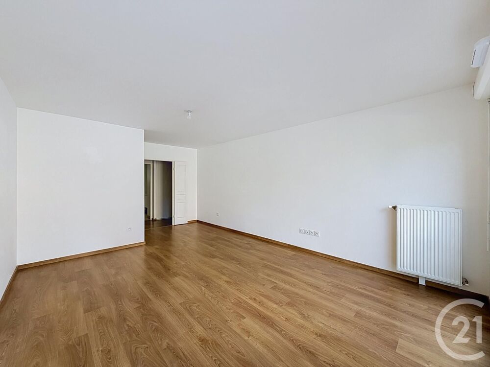 vente Appartement - 4 pièce(s) - 79 m² Fontainebleau (77300)