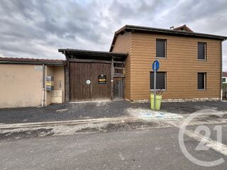  Maison à vendre 13 pièces 239 m²