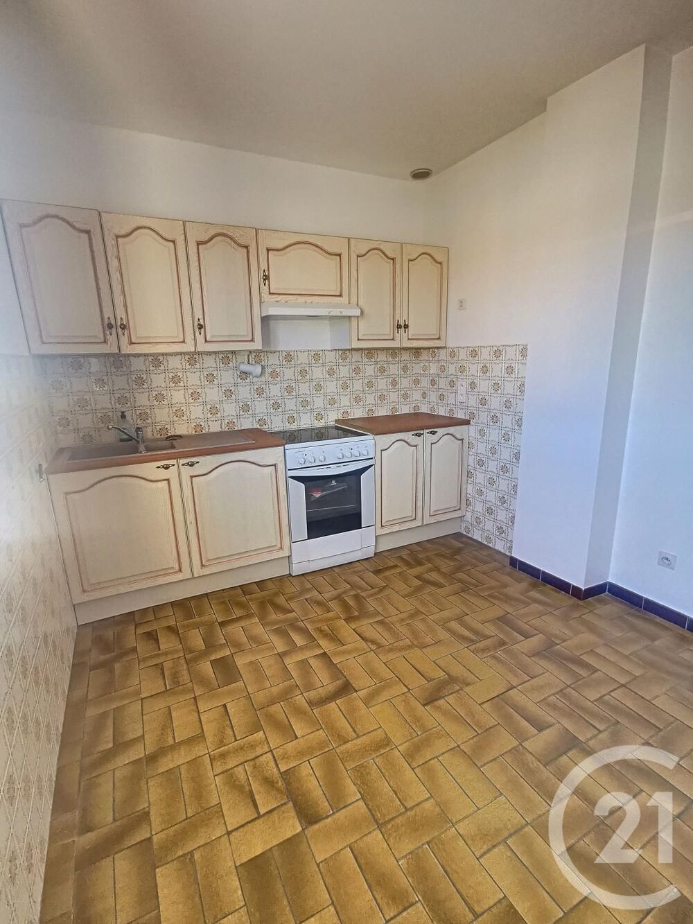 location Appartement - 3 pièce(s) - 66 m² Perpignan (66000)