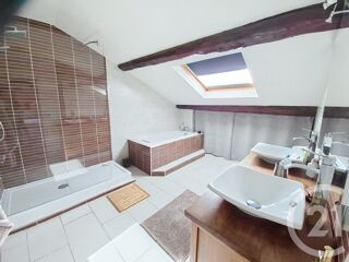  Appartement � vendre 5 pi�ces 192 m�