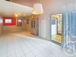  Immeuble à vendre 279 m²