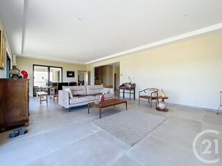  Maison � vendre 8 pi�ces 700 m�